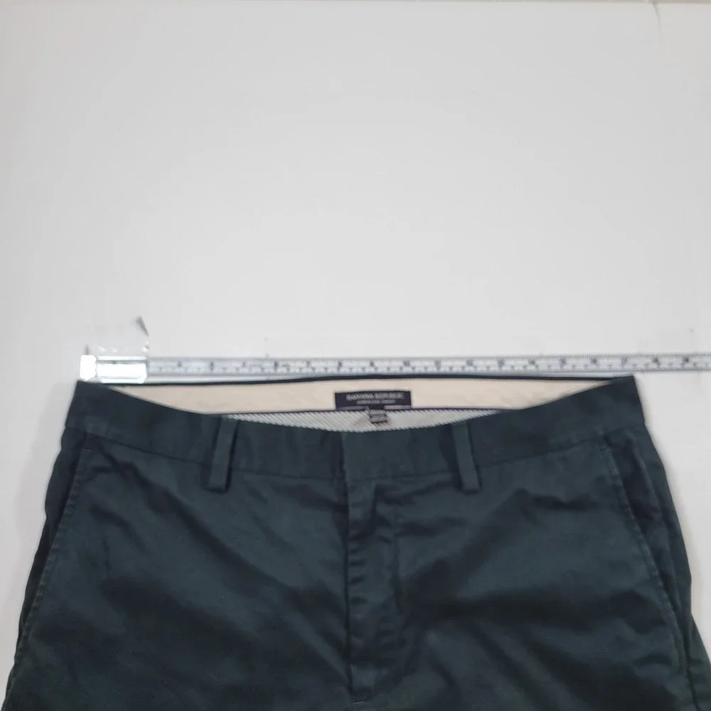 Banana Republic Emerson Chino Mens 33x34 Green Excellent Straight Leg Cotton